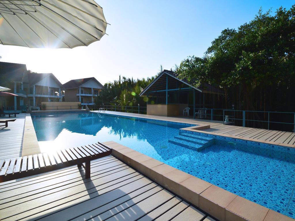 Water Palm Resort Talat Yai Ngoại thất bức ảnh
