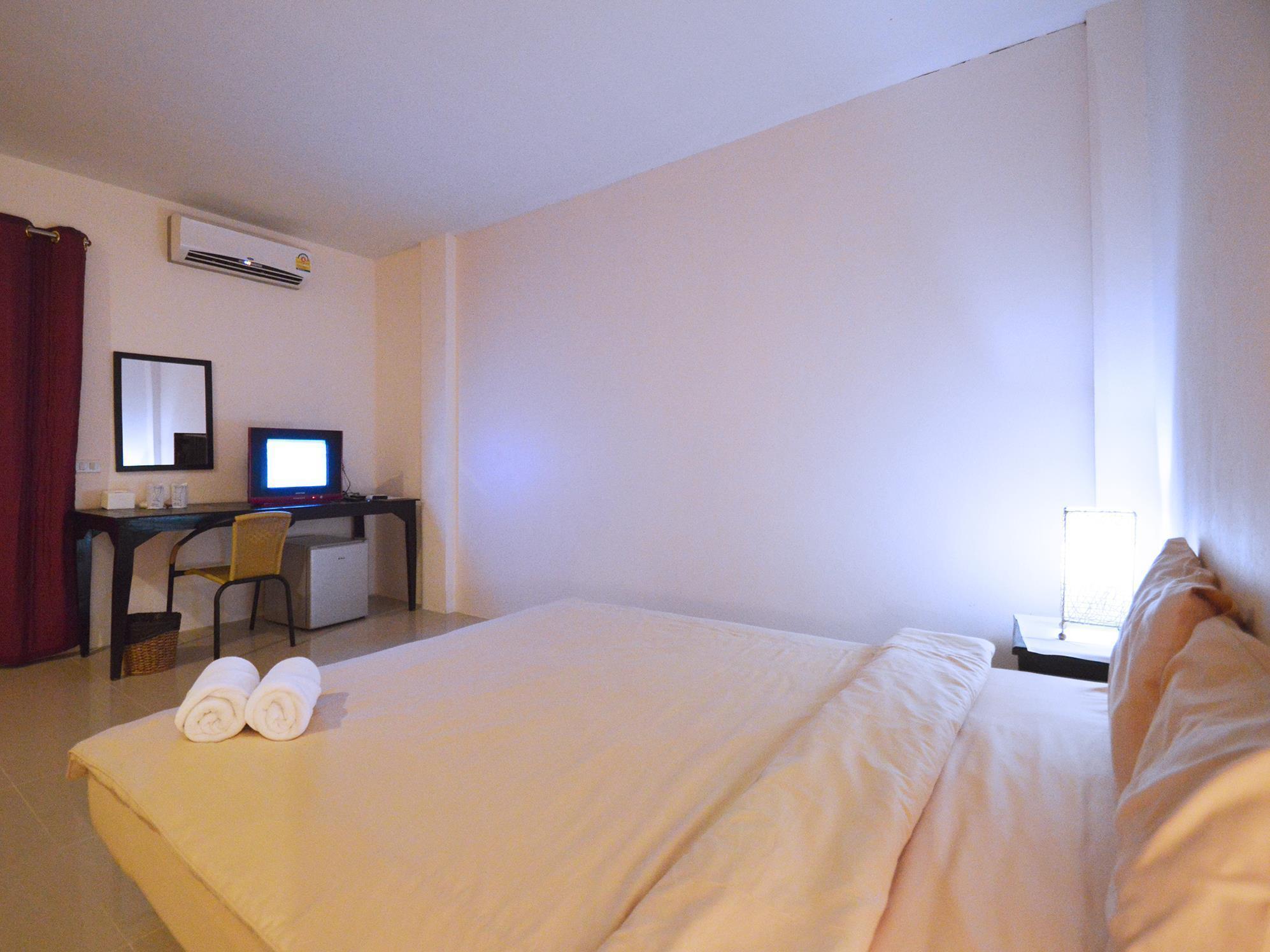 Water Palm Resort Talat Yai Ngoại thất bức ảnh